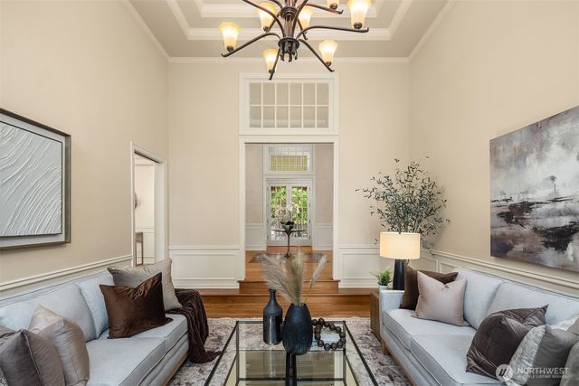 26319 NE 34th Street, Redmond, WA 98053