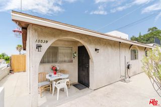 10539 Samoa Avenue, Los Angeles, CA 91042