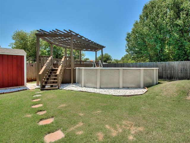 825 Oak Creek Drive, Oklahoma City, OK 73160