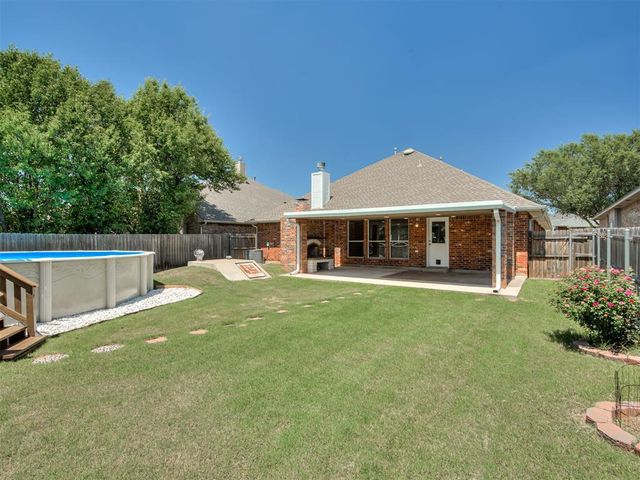825 Oak Creek Drive, Oklahoma City, OK 73160