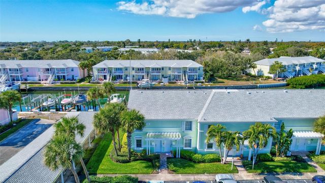 4799 COQUINA KEY DRIVE SE, St Petersburg, FL 33705