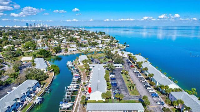 4799 COQUINA KEY DRIVE SE, St Petersburg, FL 33705