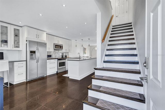 4799 COQUINA KEY DRIVE SE, St Petersburg, FL 33705