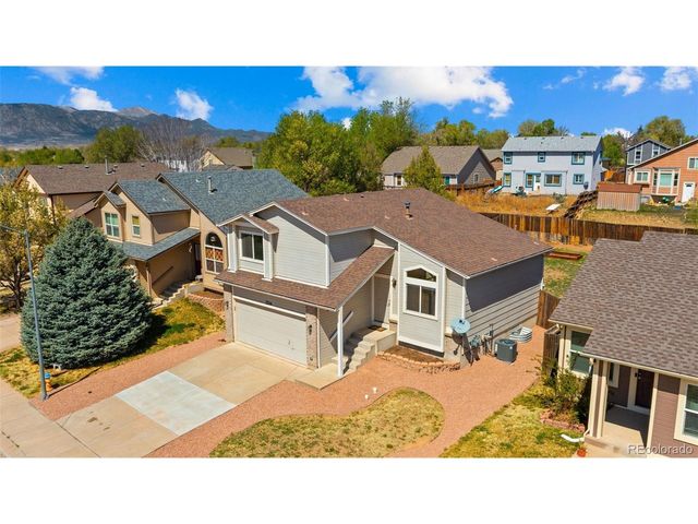 7234 Moss Bluff Ct, Fountain, CO 80817