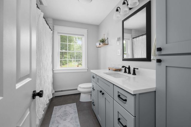 19 Sheru Lane, York, ME 03909