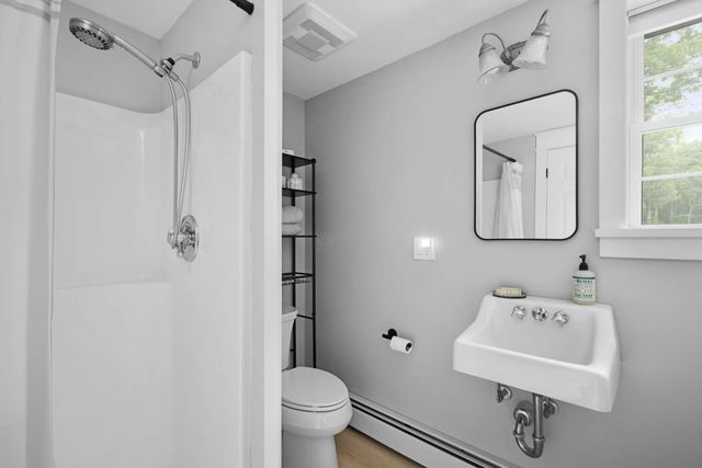 19 Sheru Lane, York, ME 03909