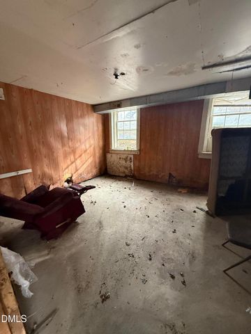 106 N 17th Street, Erwin, NC 28339