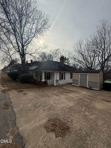 106 N 17th Street, Erwin, NC 28339