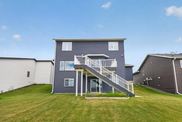 1470 4th Street NE, Byron, MN 55920