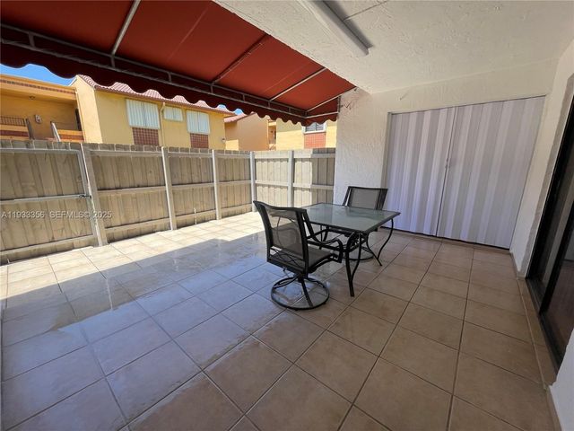 10897 NW 7th St 14-29, Miami, FL 33172