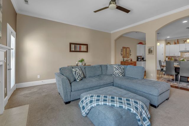 157 Cobbler Cir, Hendersonville, TN 37075