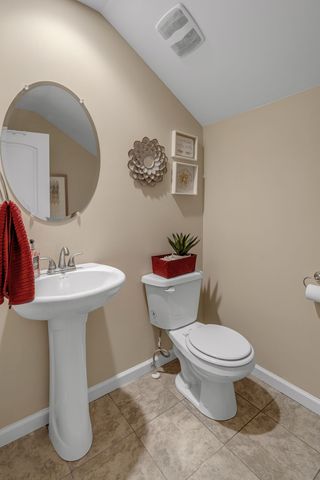 157 Cobbler Cir, Hendersonville, TN 37075