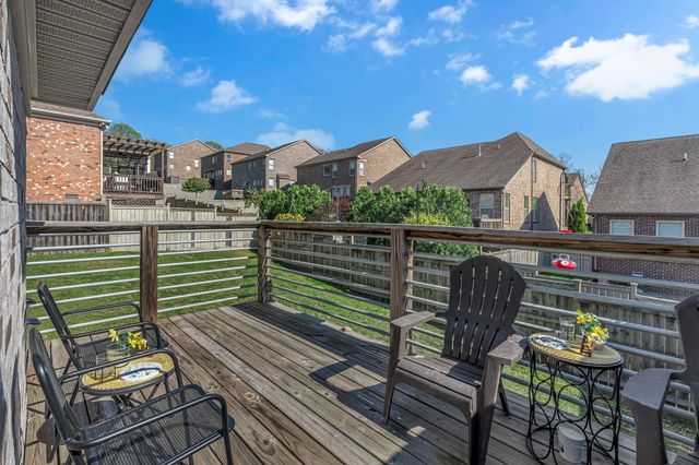157 Cobbler Cir, Hendersonville, TN 37075