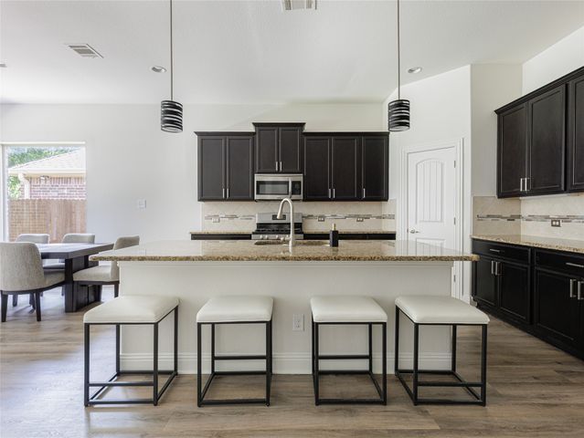3901 Shadewell Street, Frisco, TX 75036