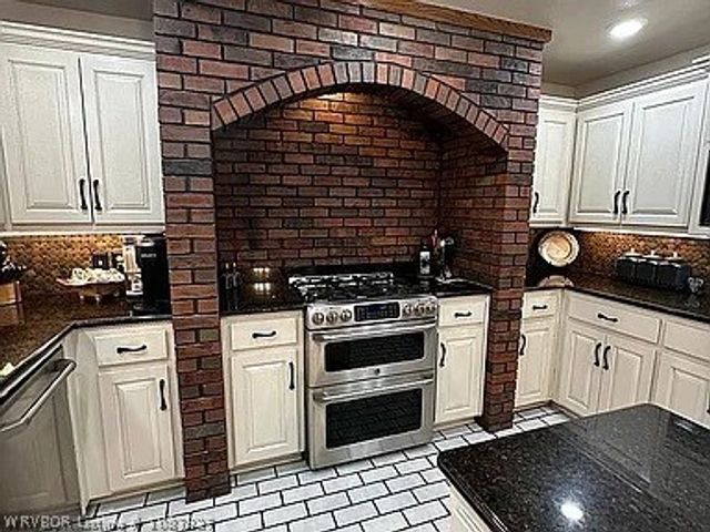 5709 Hardscrabble Way, Fort Smith, AR 72903