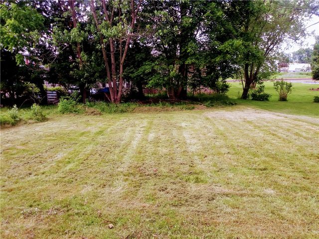 337 Jackson St, Grove City Boro, PA 16127