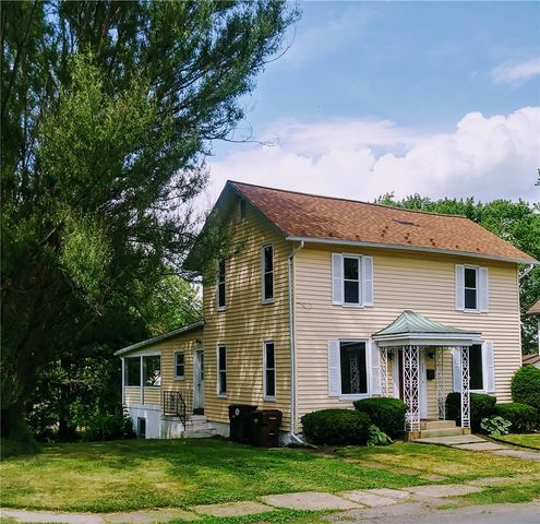 337 Jackson St, Grove City Boro, PA 16127