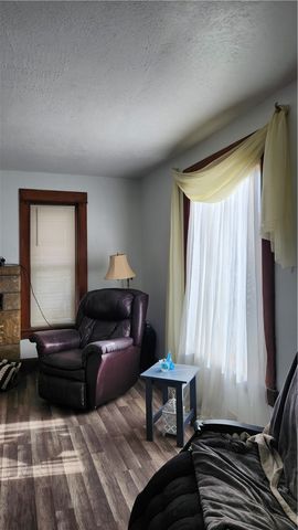 337 Jackson St, Grove City Boro, PA 16127