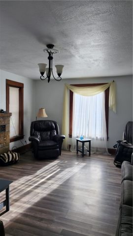 337 Jackson St, Grove City Boro, PA 16127