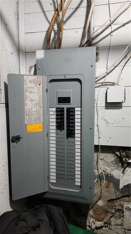 337 Jackson St, Grove City Boro, PA 16127