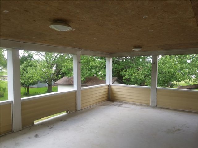 337 Jackson St, Grove City Boro, PA 16127