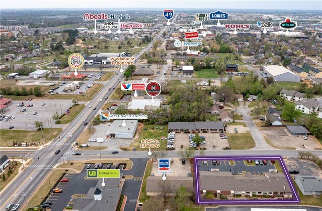 199 N 34Th Street, Rogers, AR 72756