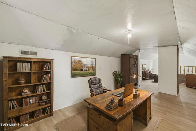 2084 Baileyton Road, Greeneville, TN 37745