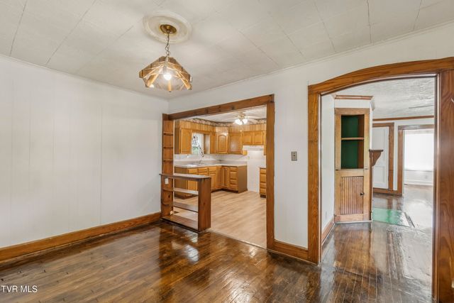 2084 Baileyton Road, Greeneville, TN 37745