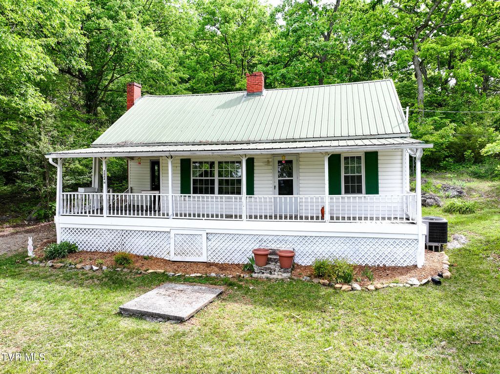 2084 Baileyton Road, Greeneville, TN 37745