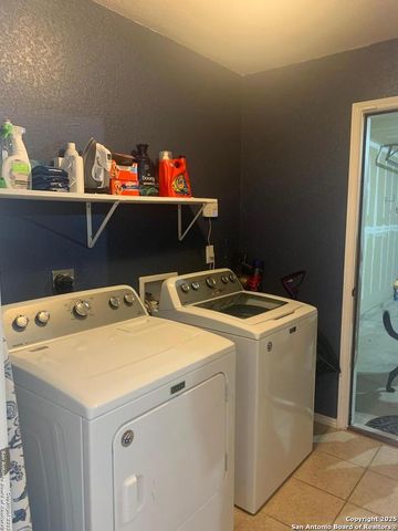 7502 Paraiso Pt, Boerne, TX 78015