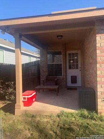 7502 Paraiso Pt, Boerne, TX 78015