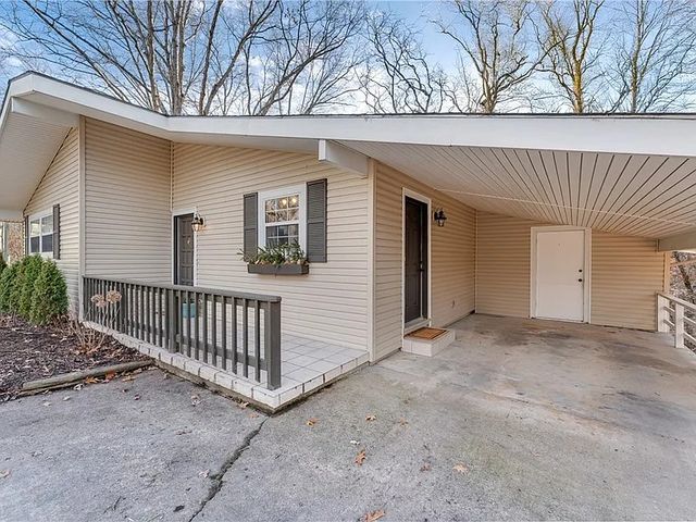 7 Cummings Lane, Bella Vista, AR 72715