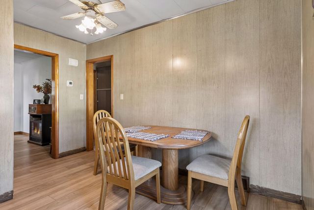 977 Scheffer Avenue, Saint Paul, MN 55102
