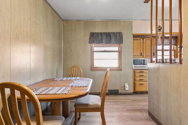 977 Scheffer Avenue, Saint Paul, MN 55102