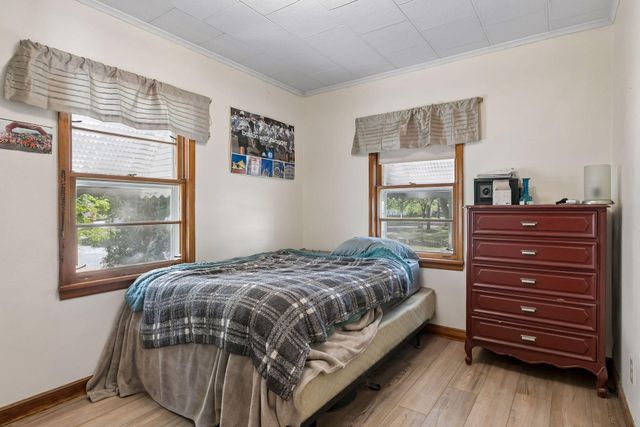 977 Scheffer Avenue, Saint Paul, MN 55102