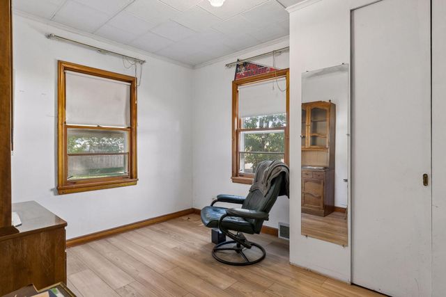 977 Scheffer Avenue, Saint Paul, MN 55102