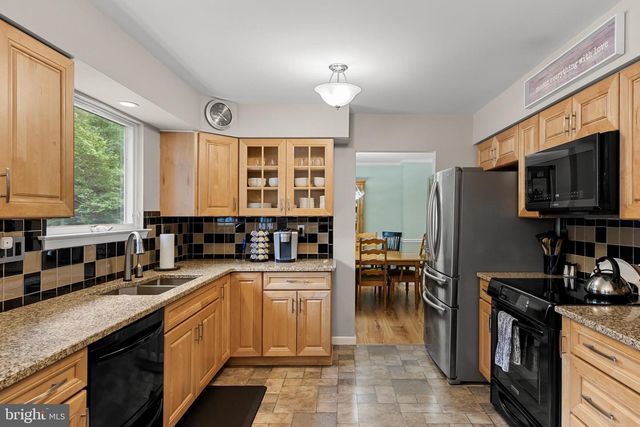 115 CHRISTOPHER MILL RD, Medford, NJ 08055