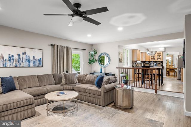 115 CHRISTOPHER MILL RD, Medford, NJ 08055