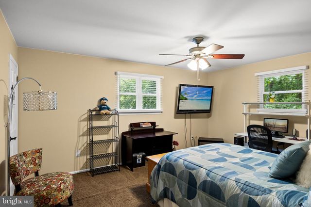 115 CHRISTOPHER MILL RD, Medford, NJ 08055