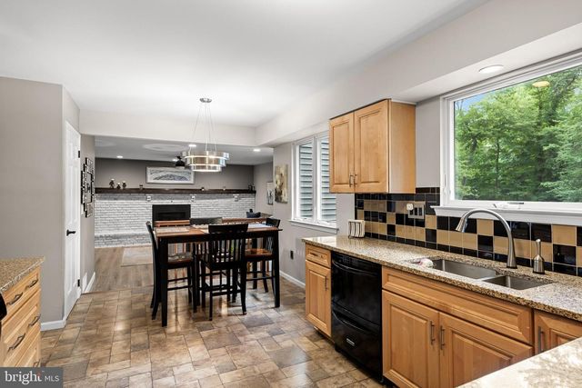 115 CHRISTOPHER MILL RD, Medford, NJ 08055