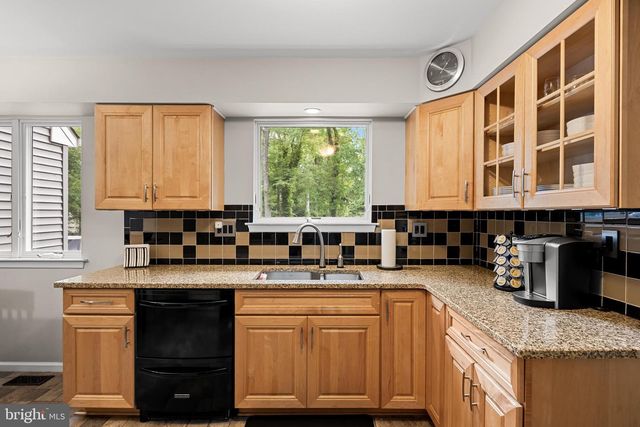 115 CHRISTOPHER MILL RD, Medford, NJ 08055
