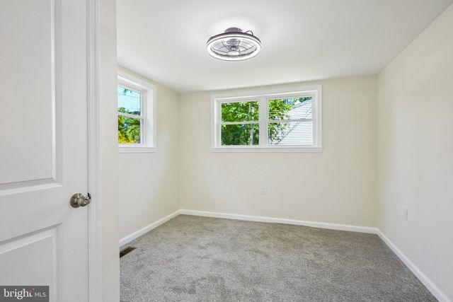 223 CYPRESS AVE, Lindenwold, NJ 08021