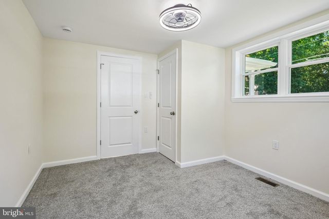 223 CYPRESS AVE, Lindenwold, NJ 08021