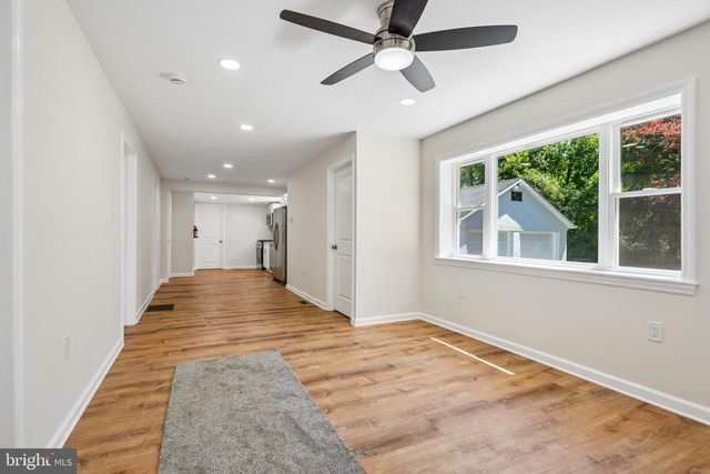 223 CYPRESS AVE, Lindenwold, NJ 08021