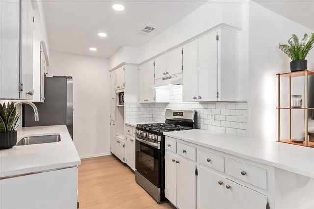 9807 Dallum DR, Austin, TX 78753