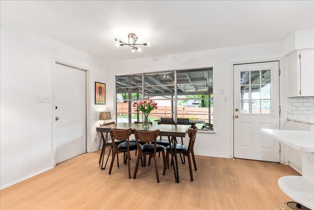 9807 Dallum DR, Austin, TX 78753