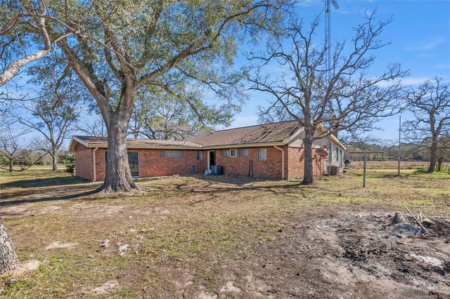 16121 Fm 2620 Road, Bedias, TX 77831