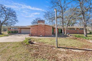 16121 Fm 2620 Road, Bedias, TX 77831