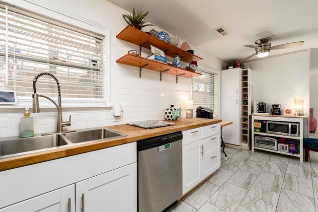 9904 Snider Court, Little Rock, AR 72205