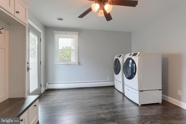 212 S LINGLE AVENUE, Palmyra, PA 17078